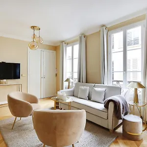 Pick A Flat's In Opera Saint Lazarre - Rue De L'isly París